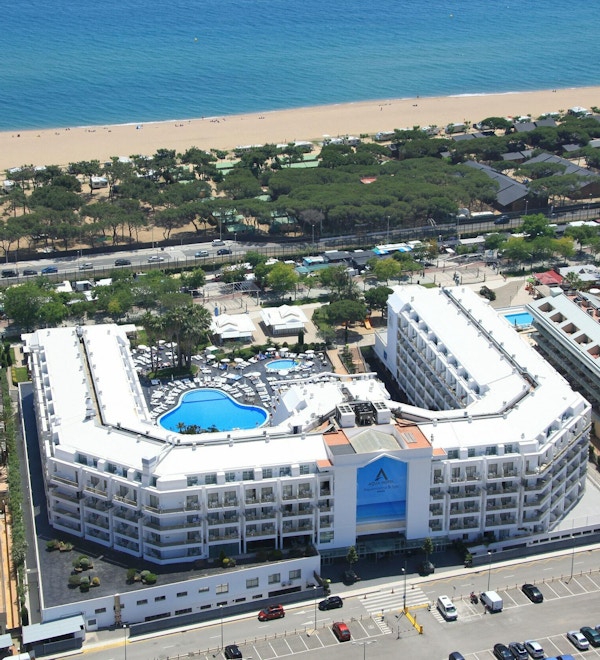 Hoteller, bygninger, strand, Middelhavet