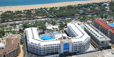 Hoteller, bygninger, strand, Middelhavet